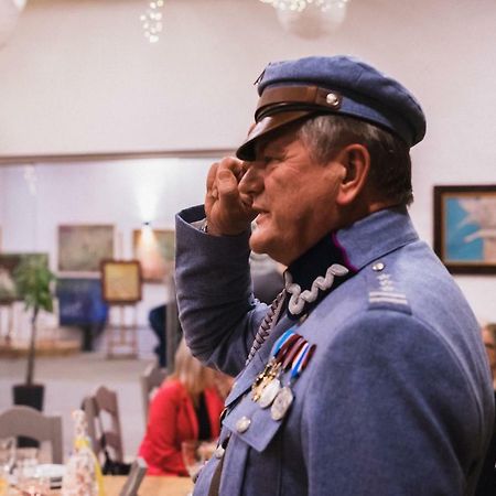 普日维兹 Zielona Brama酒店 外观 照片